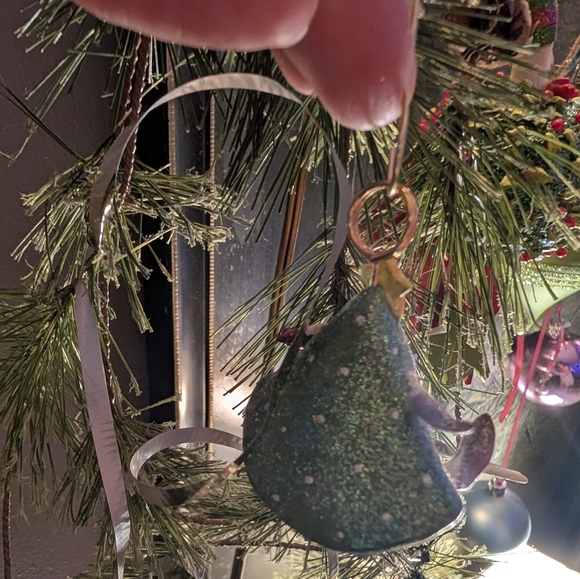 Set of 4 Dept. 56 Christmas Kringles Placecard Holders - 4 Different Designs - Picture 11 of 16